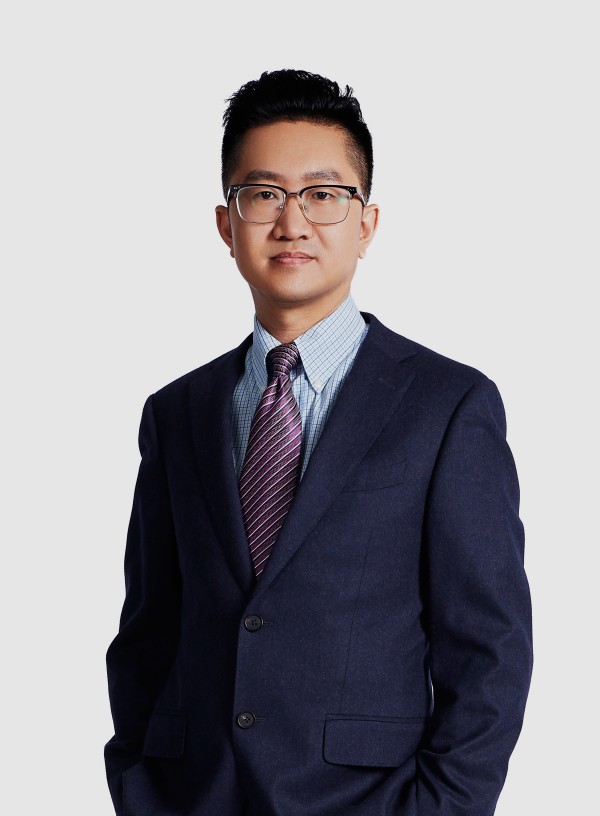 陈中元,1987年9月出生,中国国籍,无境外永久居留权,毕业于北京航空